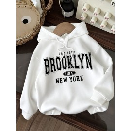 Moleca de Brooklyn Nova Iorque com Gráfico de Manga Longa - Sweatshirt de Pulôver, Estilo Desportivo Casual, Branco com Impressão Preta, Perfeito para Atividades ao Ar Livre no Outono/Inverno, Vestuário Casual com Capuz | Pulôver Desportivo | Ajuste Confo