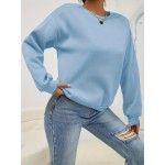 Camiseta de malha feminina de corte redondo e cor sólida para outono e inverno, com mangas longas e estilo casual.