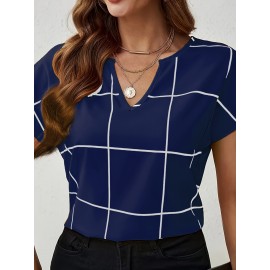 Blusa Feminina Elegante com Decote em V e Manga Curta - Estampa Xadrez Azul Marinho e Branco, Lavável na Máquina, Corte Regular Silhueta H para Looks Casuais e Profissionais, Moda Versátil, Tecido Não Transparente, Top Respirável, Ideal para Escritório, A
