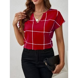 Blusa Feminina Elegante com Decote em V e Manga Curta - Estampa Xadrez Azul Marinho e Branco, Lavável na Máquina, Corte Regular Silhueta H para Looks Casuais e Profissionais, Moda Versátil, Tecido Não Transparente, Top Respirável, Ideal para Escritório, A