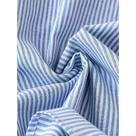 Blusa elegante de manga V com listras verticais azul claro e branco, estilo de camisa, perfeita para férias de primavera/verão