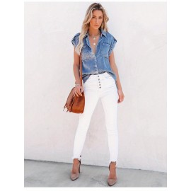 Jaqueta Jeans Azul Claro Feminina - Elegante Manga Curta com Bolsos Duplos, Abotoadura na Frente, Detalhe de Aba, Mistura, Roupa Externa de Verão para Looks Casuais ou Formais, Jaqueta Jeans de Manga Curta
