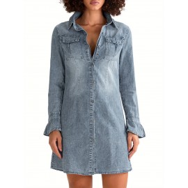 Vestido de Ganga Azul Claro Elegante para Mulheres - Manga Comprida, Colarinho com Abas, Botões na Linha A com Bolsos com Tampa, Casual Mas Estiloso para Todas as Estações, Moda Versátil | Vestido com Botões | Vestido Corte Feito Sob Medida