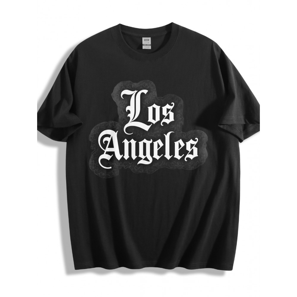 Camiseta Masculina Estampa Los Angeles Font Gótica - Branca, Casual Streetwear Essencial para o Verão, Corte Regular Lavável na Máquina, Camiseta Goth, Roupa Urbana, Tecido Respirável e Durável