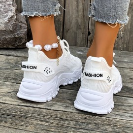 Sapatos femininos de malha respirável, leves e de corte baixo, com palmilhas macias, confortáveis para todas as estações, para fitness, caminhadas e uso casual, em branco, preto, vermelho, com design moderno e confortável para uso ao ar livre.