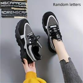 Um par de ténis femininos para todas as estações, cor sólida, material superior leve e respirável, sola de PVC confortável e macia, biqueira redonda, sapatos desportivos casuais de cano baixo