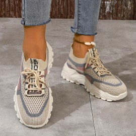 Sapatilha de plataforma de malha respirável para mulher, sapato casual de exterior com atacadores, sapatilha confortável de cano baixo, tamanho grande