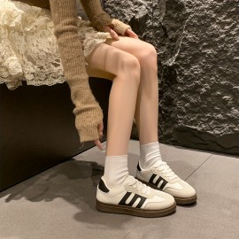 Tenis Femininos Brancos Casuais de Moda, Cano Baixo Retro, Tecido Respirável e Forro Interno Macio, Sola Leve em TPR, Antiderrapante e Duráveis para Caminhada ou Esporte - Calçado Confortável para Todas as Estações
