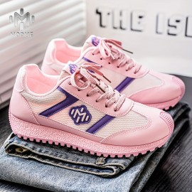 O novo estilo de verão das sapatas casuais femininas destaca uma parte superior em tecido e sola em PVC que é antiderrapante e resistente ao desgaste. São leves, respiráveis, fashionáveis e casuais, com cores vibrantes. Vamos usá-las juntas no verão.