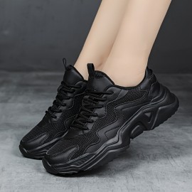 Sapatos de pai para mulher, estilo novo de verão 2024. Sola espessa, combinam com tudo, vazados, estilo fino, respiráveis e de malha esportiva para mulher, que podem fazer os pés parecerem menores.