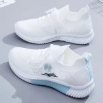 Vroue Se Tênis Leves e Respiráveis - Sapatilhas Esportivas Brancas com Bordado Floral Rosa, Solado Antiderrapante em PVC, Forro Macio para Conforto o Dia Todo, Design de Cadarço Baixo para Looks Casuais e Atividades ao Ar Livre