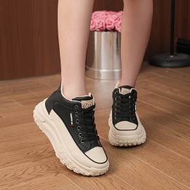 Tênis de cano alto de outono para mulheres, novos tênis brancos pequenos para mulheres, tênis casuais com sola grossa e macia.