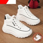 Tênis de cano alto de outono para mulheres, novos tênis brancos pequenos para mulheres, tênis casuais com sola grossa e macia.
