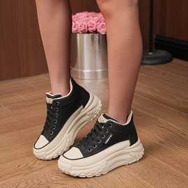 Tênis de cano alto de outono para mulheres, novos tênis brancos pequenos para mulheres, tênis casuais com sola grossa e macia.