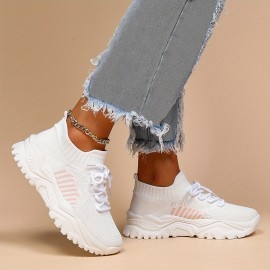 Tênis baixo simples de amarrar com renda para mulheres, sapatos leves e respiráveis, ideais para corrida e esportes.