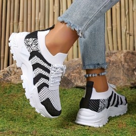 Sapatos Esportivos De Malha Elegante Para Mulheres, Tênis De Plataforma Baixa Com Bloco De Cores Casuais, Respiráveis E Leves, Confortáveis Para Uso Ao Ar Livre Em Tamanhos Maiores.