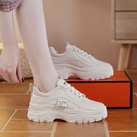 Sneakers Baixos Sensuais Femininos - Sapatos Casuais Brancos com Capa Falsa e Sola Grossa, Design de Cadarço & Bico Redondo para Todas as Estações