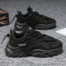 Sapatos desportivos versáteis e elegantes para homens e mulheres
