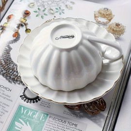 Xícaras de Chá e Pires Amazingware Royal, com Acabamento Dourado e Caixa de Presente, Xícaras de Café Britânicas, Conjunto de Xícaras de Chá, Conjunto de Chá de Porcelana, Xícaras de Cappuccino, Xícaras de Latte, Conjunto de 6 (8 Oz) - Branco