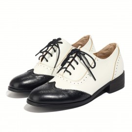 Saltos Oxford de Salto Médio com Ponta Asas para Mulheres - Bico Branco e Preto Perforado, Sapatos Vintage Brogue com Cadarço em PU Sintético, Calçados Casual a Formal com Solado de Borracha, Design Wingtip, Confortáveis, Ideal para Ocasiões Especiais e E