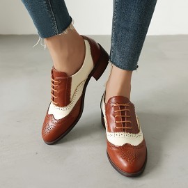 Mulheres - Sapatilhas Oxford Vintage com Cadarço e Detalhes de Brogue, Bico Fino em PU, Sol Confortável para Uso Casual ou Formal, Pretas e Brancas, Calçados Duráveis e Respiráveis, Sapatos Versáteis, Design Clássico, Ideal para Compradores Fashion