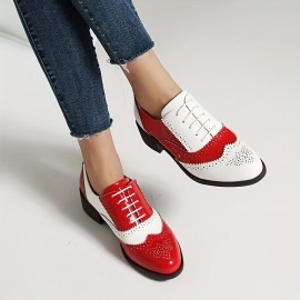 Mulheres - Sapatilhas Oxford Vintage com Cadarço e Detalhes de Brogue, Bico Fino em PU, Sol Confortável para Uso Casual ou Formal, Pretas e Brancas, Calçados Duráveis e Respiráveis, Sapatos Versáteis, Design Clássico, Ideal para Compradores Fashion