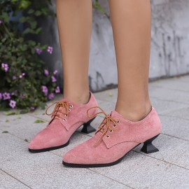 Sapatos de salto alto de bloco para mulheres com bico fino e atacadores