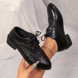 Sapatos Oxford de estilo vintage para mulheres - Ponta fina, atacadores, conforto para todas as estações, sola de borracha, palmilha de tecido, materiais sintéticos para a parte superior e interna, design elegante preto com detalhes dourados, calçado casu