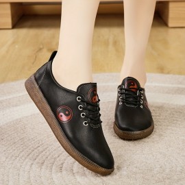 Sandálias Femininas Brancas de Tai Chi com Sola Macia Antiderrapante e Durável - Design Yin-Yang, Bico Redondo e Fechamento em Cadarço Confortável para Uso Diário | Estampa Yin-Yang | Sapatos Fofos e Confortáveis