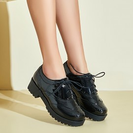 Sapatos Oxford Femininos Inspirados em Vintage com Cadarço e Salto Grosso - Respiráveis, Bombas Brogue para Negócios e Uso Casual