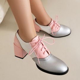 Botas de Salto Bloco Colorblock Femininas com Detalhes Entalhados, Cadarço e Bico Redondo - Sapatos Vintage Confortáveis para Vestir