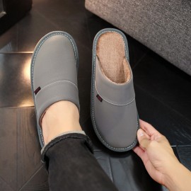Chinelos de inverno PU extra grandes com sola antiderrapante e confortável, com forro quente e felpudo suave para homens.