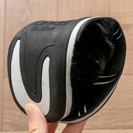 Chinelos de homem CYFMYD com padrão xadrez, forro de pelúcia quente e felpuda, sapatos de casa de espuma de memória, parte superior de tecido macio, sola de TPR, design de dedo redondo para conforto no outono e inverno, chinelos de casa