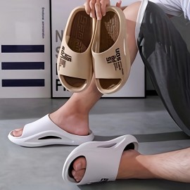 Chinelos Casuais Masculinos - Alta Qualidade, Antiderrapante e Desodorizantes em PVC Macio com Design Ergonômico & Estampa de Letras, Uso Interno/Externo para Todas as Estações - Presente Ideal para Marido ou Namorado (Branco Marfim), Sola Antideslizante