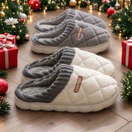 Chinelos de Pelúcia Aconchegantes para o Inverno para Casais - Sola Grossa, Sapatos Internos Quentes e Fofos com Design de Padrão de Diamante, Sola Antiderrapante, Perfeitos para Relaxamento em Casa, Disponíveis em Cinza e Creme, Calçado Interno de Invern