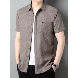 Camisa de manga curta para homem, ideal para o verão, com bolsos e conforto para a pele.