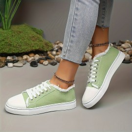 Sapatos desportivos casuais de malha respirável - Sola plana leve em borracha/tecido superior e forro interior, design de atacadores branco e verde para todas as estações
