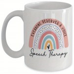 Caneca Personalizada Retro Todos Deservem Uma Voz - Fonoaudiólogo - Presente de Assistente de Fonoaudiólogo - Caneca de Terapia de Fala 11oz